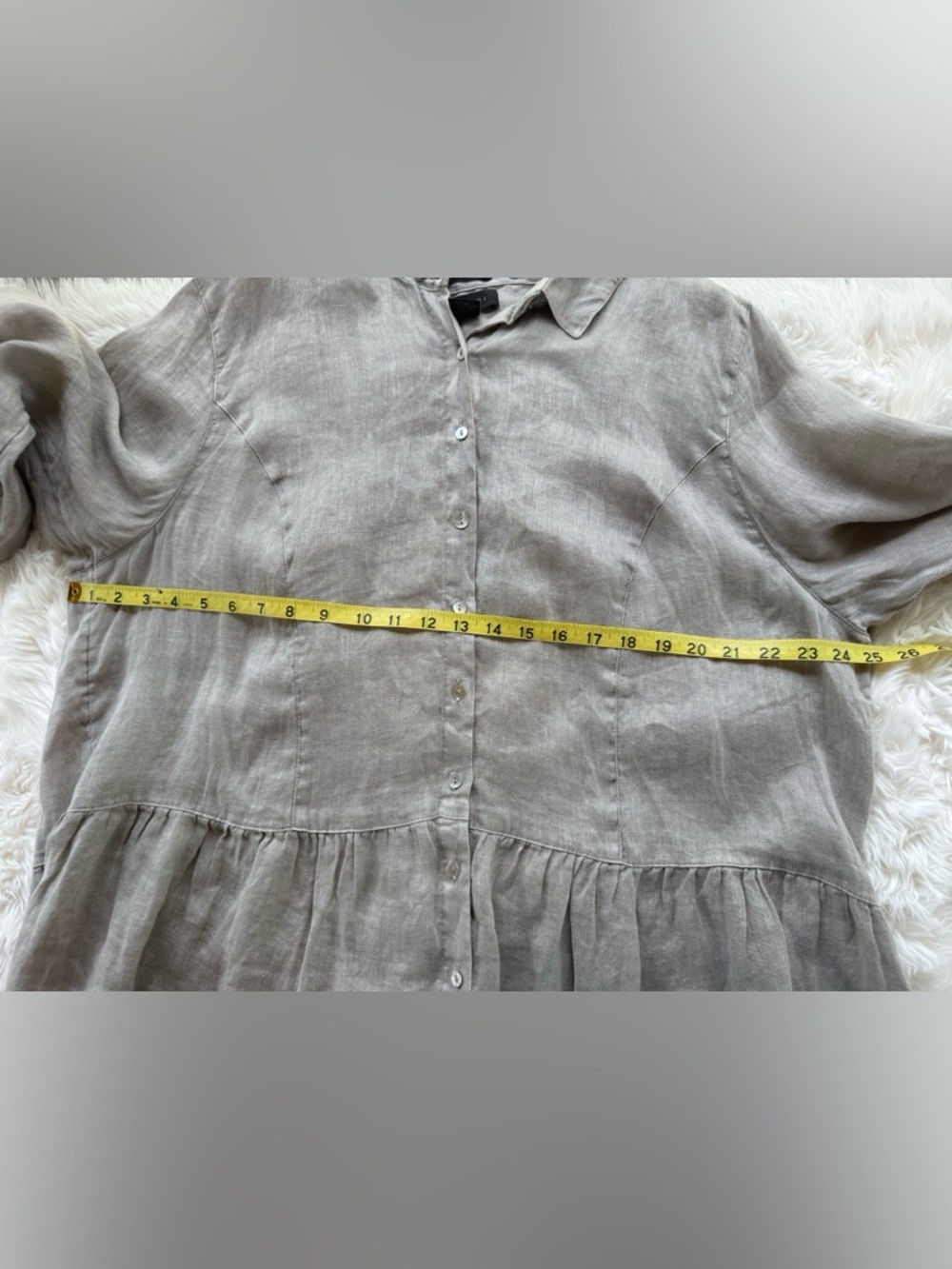 Tahari 100% Linen Top in Natural Grey - Picture 4 of 6